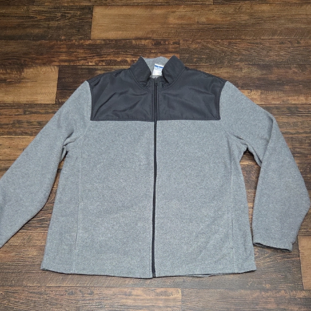 STARTER Gray and Black Fleece Jacket